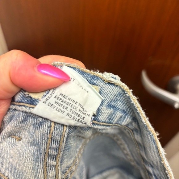 Vintage 90s Guess Jeans - Picture 13 of 13